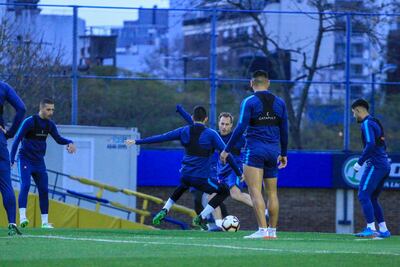 Óscar Ruiz es duda para el partido contra San Lorenzo por una lesión muscular.