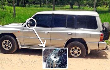 la-camioneta-mitsubishi-montero-en-la-que-transportaban-los-g-850-millones-en-el-cuadro-el-impacto-de-bala-en-la-ventanilla-que-se-cree-fue-efec-200508000000-1268505.jpg