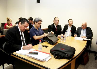 Hoy debe proseguir el juicio abierto contra los acusados Camilo Soares y Alfredo Guachiré por el caso de los “coquitos de oro”.