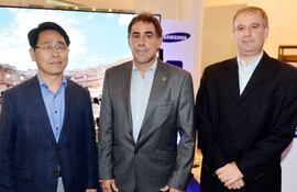 jeong-kook-jo-alcides-gonzalez-y-scar-bogarin--202837000000-1311871.jpg