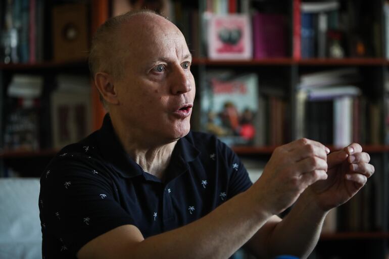 El director del Centro Cultural de España en Montevideo, Ricardo Ramón Jarne, en Montevideo (Uruguay).