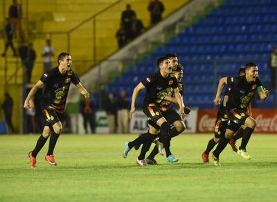 Cristóbal Colón de Ñemby que viene de eliminar a Olimpia quiere seguir haciendo historia en Copa Paraguay.