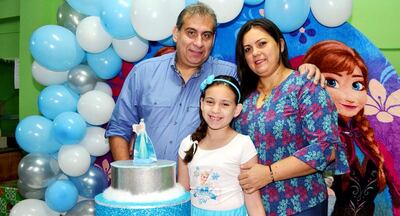 Heidy Michele Joubert Fromberz cumplió  9 años y sus padres, Mirta Fromberz y Alfredo Joubert, le ofrecieron una merienda  en el salón de eventos del Nihon Gakko.