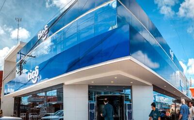 En ubicación estratégica, la atención es de lunes a viernes de 8:00 a 17:00 y sábados de 8:00 a 13:00.