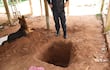 la-fosa-dentro-de-la-cual-fueron-enterrados-los-448-kilos-de-cocaina-que-luego-fueron-incautados-por-la-senad--230619000000-1770648.jpg
