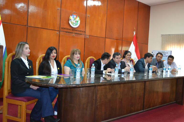 Acto de clausura del curso de la Escuela de Líderes de Misiones
