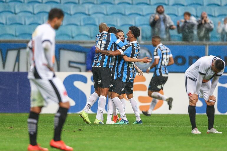 Gremio venció a Vasco Da Gama por la Serie A de Brasil.