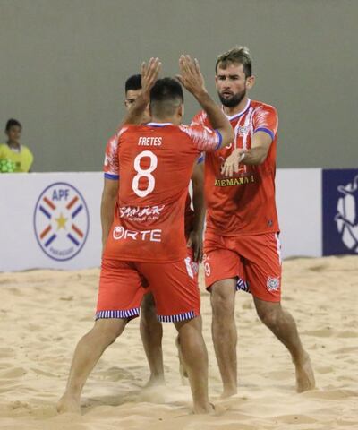 San Bernardino se anotó a los cuartos de final el lunes, goleando al Fluminense Blasa por 10-2. Hoy, mide a Cerro Porteño.