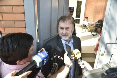 Benigno López niega reunión con hijo de Bolsonaro