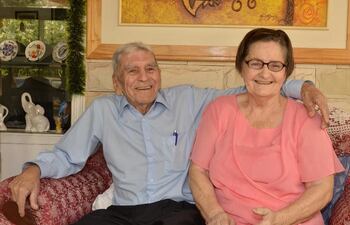 iberica-y-evaristo-cumplieron-60-anos-de-casados-190719000000-508449.jpg