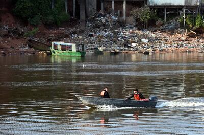 Los residuos arrastrados por los raudales terminan en el cauce del río, según pudo captar uno de los reporteros de este diario el jueves pasado.