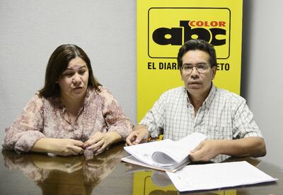 Angélica García González y José Luis Maqueda, denunciantes.