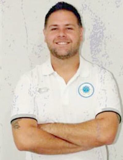 Daniel Farrar (34), director técnico del 12 de Octubre.