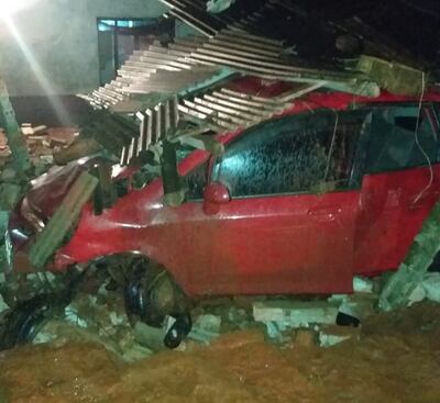 Murió tras ser embestido por vehículo que atropelló una vivienda.