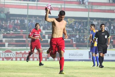 Cristóbal Colón, Fernando de la Mora