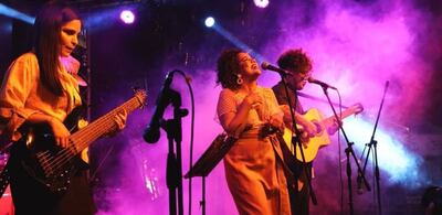Paula Rodríguez, con su grupo la Band’Elaschia, y los Purahéi Soul, actuarán a beneficio.