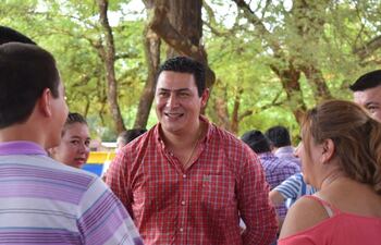 Carlos Echeverría, intendente de Luque.