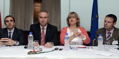 /pf/resources/images/abc-placeholder.png?d=2421