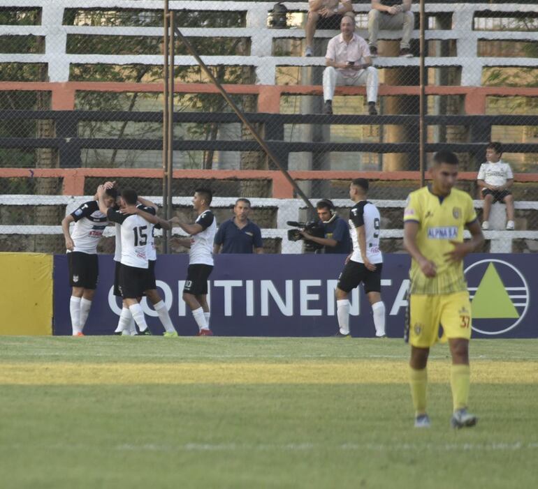 Gaitan marcó el 1-0 a favor de los locales.