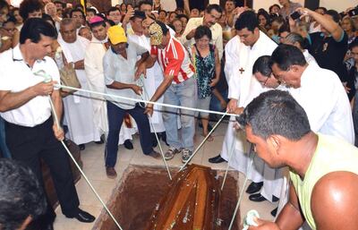 /pf/resources/images/abc-placeholder.png?d=2394