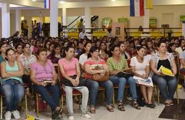 docentes-y-estudiantes-de-formacion-docente-estan-invitados-al-encuentro-educativo-2015-durante-el-cual-se-daran-charlas--203016000000-1291232.jpg