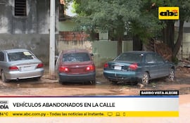 Vehículos abandonados en la calle