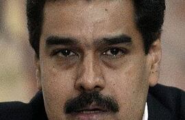 nicolas-maduro-designado-sucesor-por-hugo-chavez--215231000000-502967.jpg