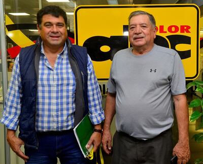 Éver Ortiz (izq.) y Milciades Sanabria, en nuestro diario, explicaron lo sucedido en Nueva Italia y lamentaron la decisión adoptada por la UFI.