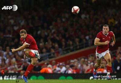 Los dragones destronaron a los hombres de negro.