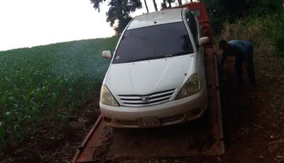 El automóvil fue encontrado en el distrito de Alto Paraná.