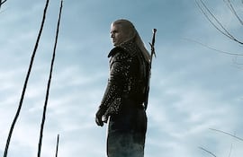 Henry Cavill protagoniza "The Witcher".
