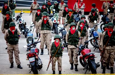 Imagen de archivo de miembros de la Milicia Bolivariana, el principal brazo armado del militarizado régimen chavista.