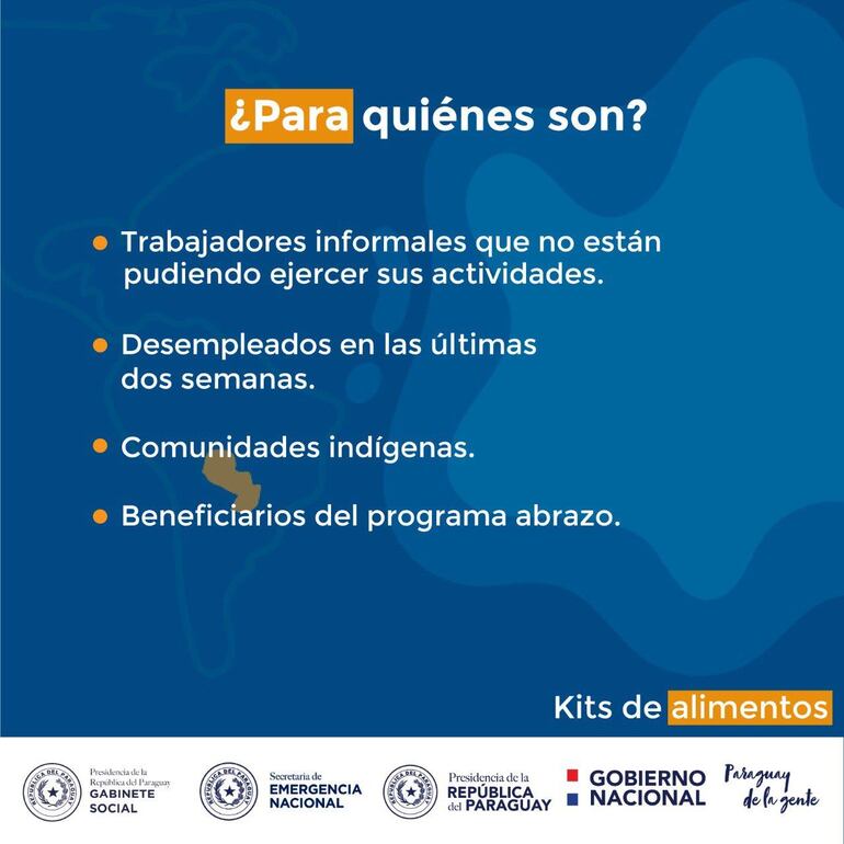 Los beneficiados con los kits de alimentos.