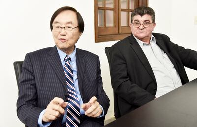 Charles Tang y Estanislao Franco, presidente y vicepresidente de la Cámara de Comercio Paraguay-China, recientemente conformada.