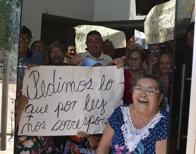 abuelitos toman Hacienda