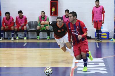 Juan Gómez Salas marcó otro doblete en la victoria de Cerro Porteño.