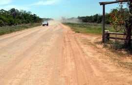 camino-de-la-bioceanica-que-figura-en-el-tramo-de-227-km-a-ser-asfaltado-zona-centinela-paragro-22--124017000000-1657218.jpg