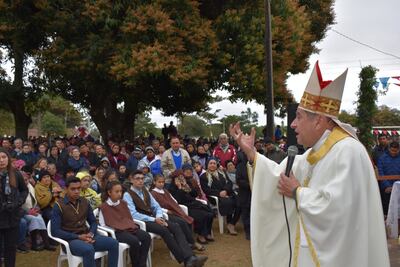 celebración litúrgica en honor a San Francisco Solano de la Compañía Minas de Emboscada,