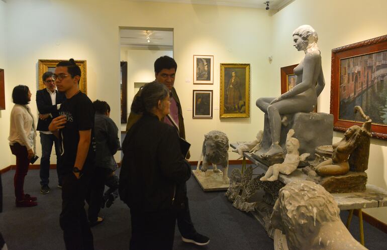 /pf/resources/images/abc-placeholder.png?d=2420