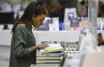 feria-del-libro-santiago-chile-92940000000-1643339.JPG
