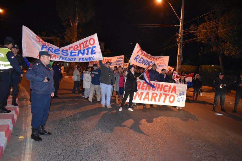 Manifestación en Yberá, San Lorenzo.