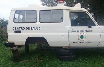ambulancia-del-centro-de-salud-111348000000-1587246.jpg