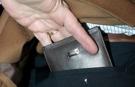 carterista-robo-93407000000-496124.jpg
