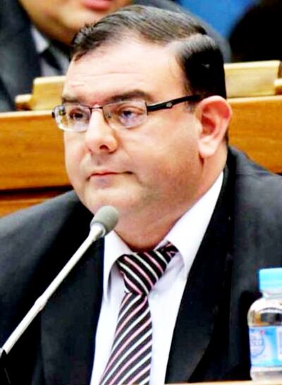 El acusado diputado Tomás Rivas (ANR, cartista) chicanea su proceso desde mayo del año pasado.