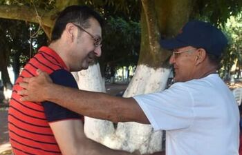 El diputado colorado Fredy D’Eclessis y su equipo político hacen caso omiso de la suplica del gobierno de quedarse en casa para evitar propagar el coronavirus.