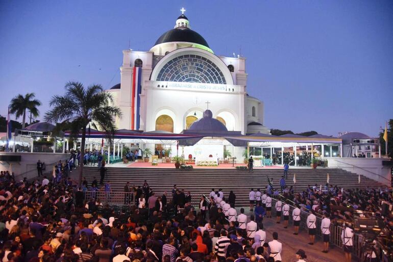 /pf/resources/images/abc-placeholder.png?d=2416