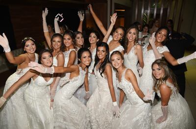 Belleza, sonrisas y emociones fueron captadas en la noche del viernes 20 de setiembre, en la Fiesta de Debut 2019 del Club Centenario.