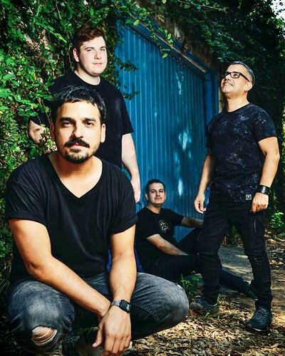 Mauricio y Las Cigarras es uno de los grupos que actuará este domingo en CDE.