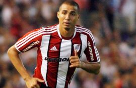 david-trezeguet-202320000000-546171.jpg
