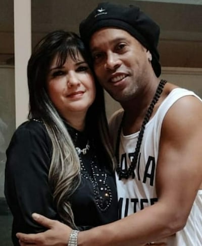 Dalia Angélica López y Ronaldinho Gaúcho
